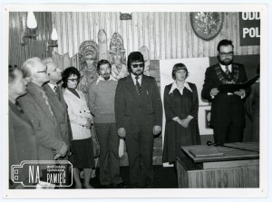 07.12.1977. Uroczystości nadania szkole podstawowej w Radwanicach imienia Mariana Falskiego